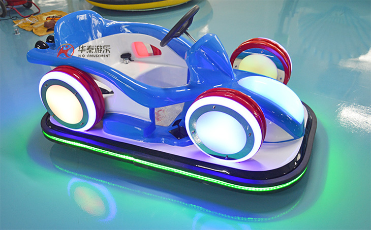 游樂旋風偏移車